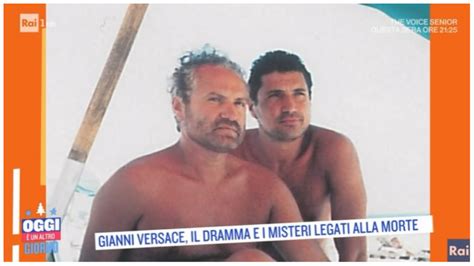 morto il compagno di versace|Morto Antonio D'Amico, lo storico compagno di Gianni Versace: .